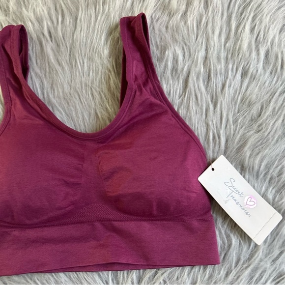 Secret Treasures Comfy Wirefree Bra Womens Size Medium Pull Over Wireless - Picture 3 of 4